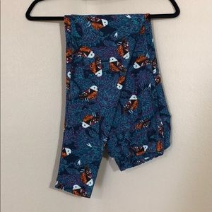 Blue/purple paisley/bird print TC Lularoe Leggings
